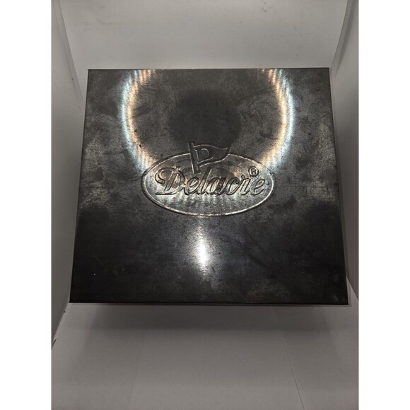 Vtg Delacre Tin Box Metal Cookie Biscuit Container Advertisement 9-1/8 x 8-1/2 - Picture 1 of 6